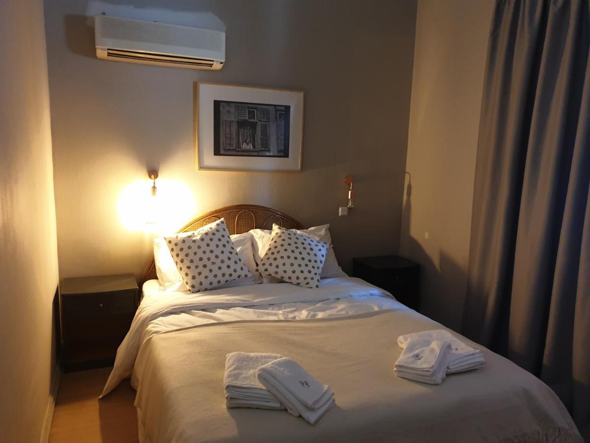 Plaza Hotel Athene Buitenkant foto